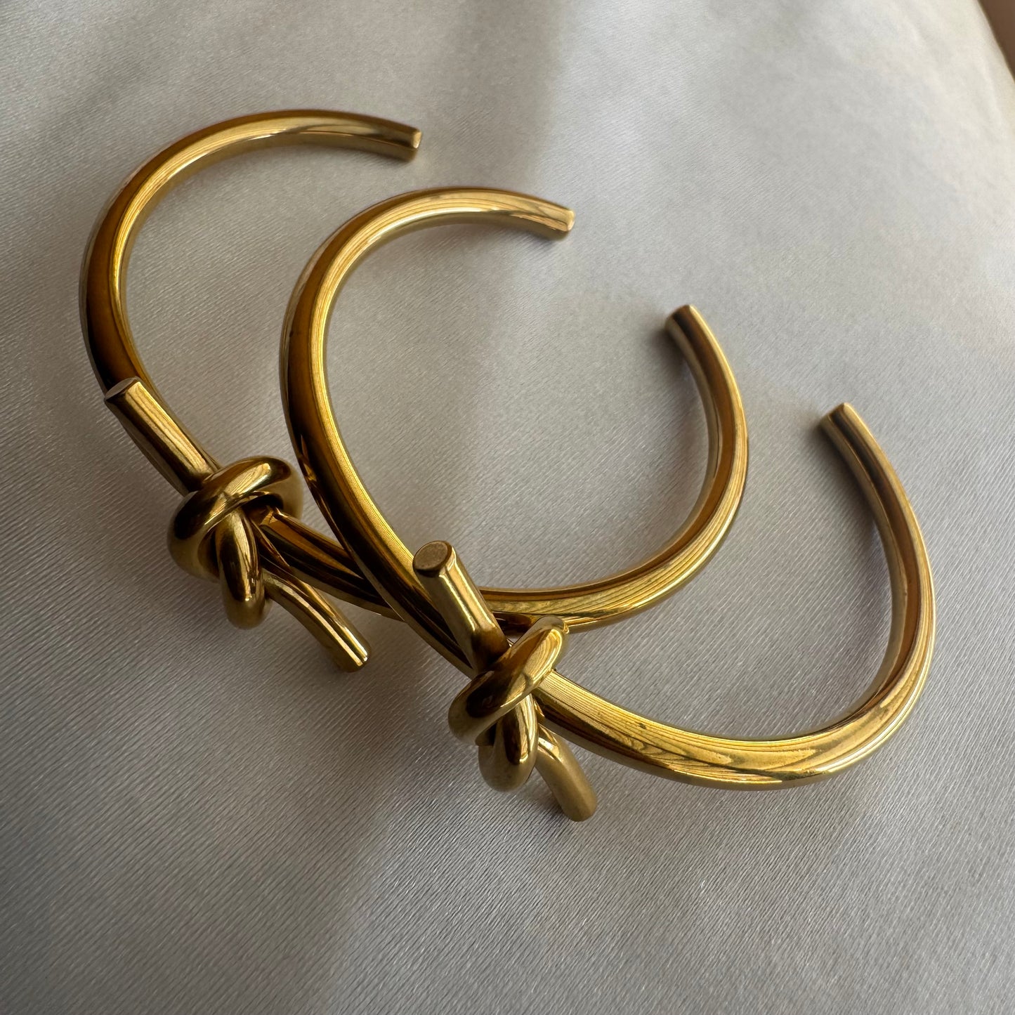 Knot Bangles Style 2
