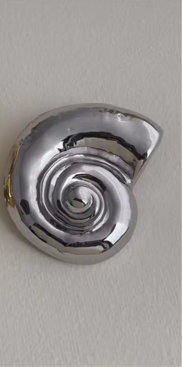 Silver Shell Brooch