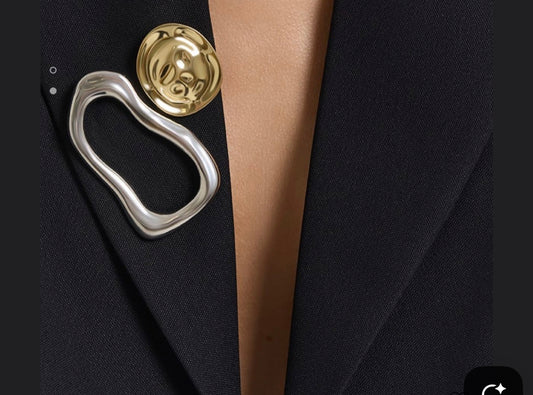 Silver abstract brooch pin