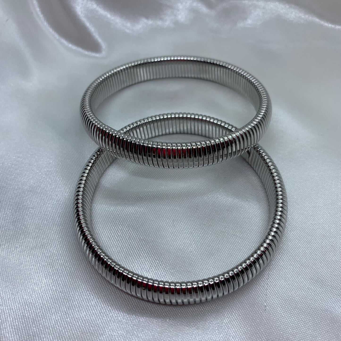 Kara Bangle 10MM