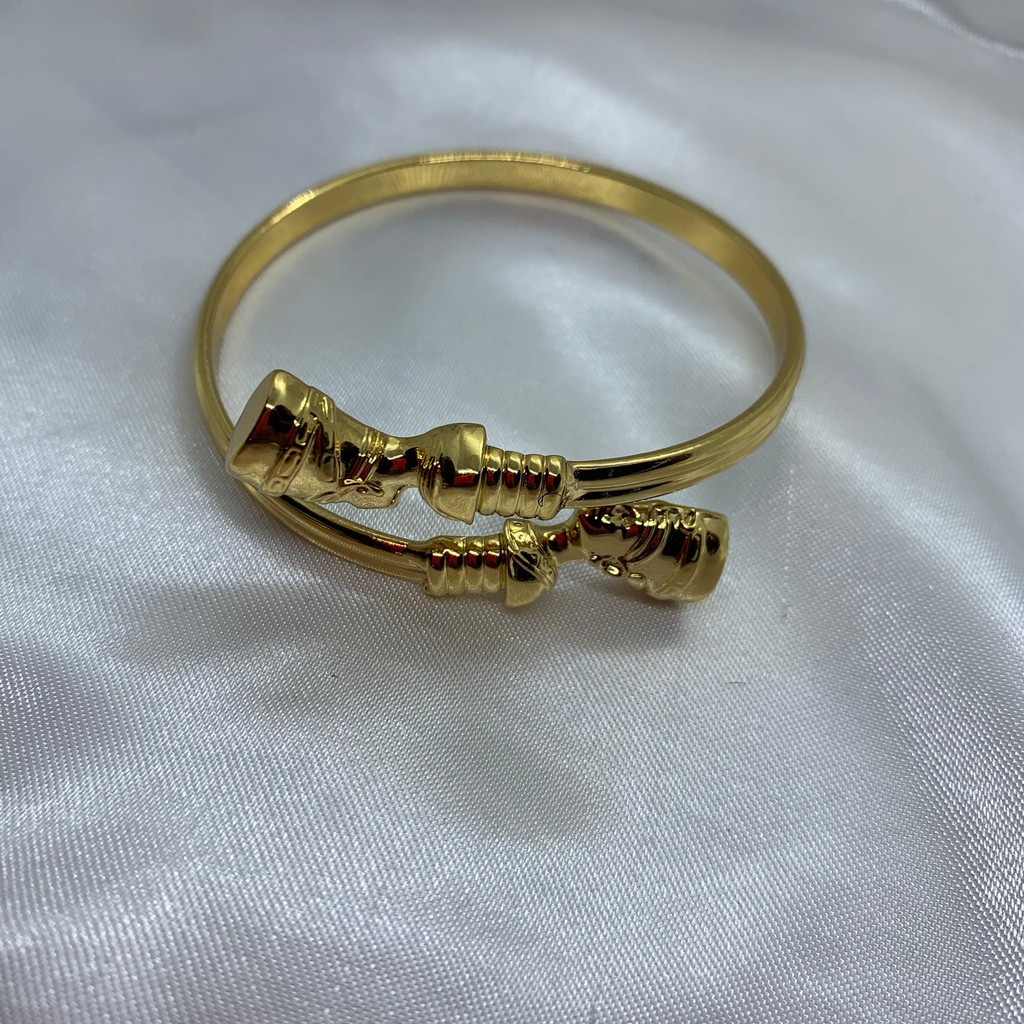 Nefertiti Bangle (adjustable)